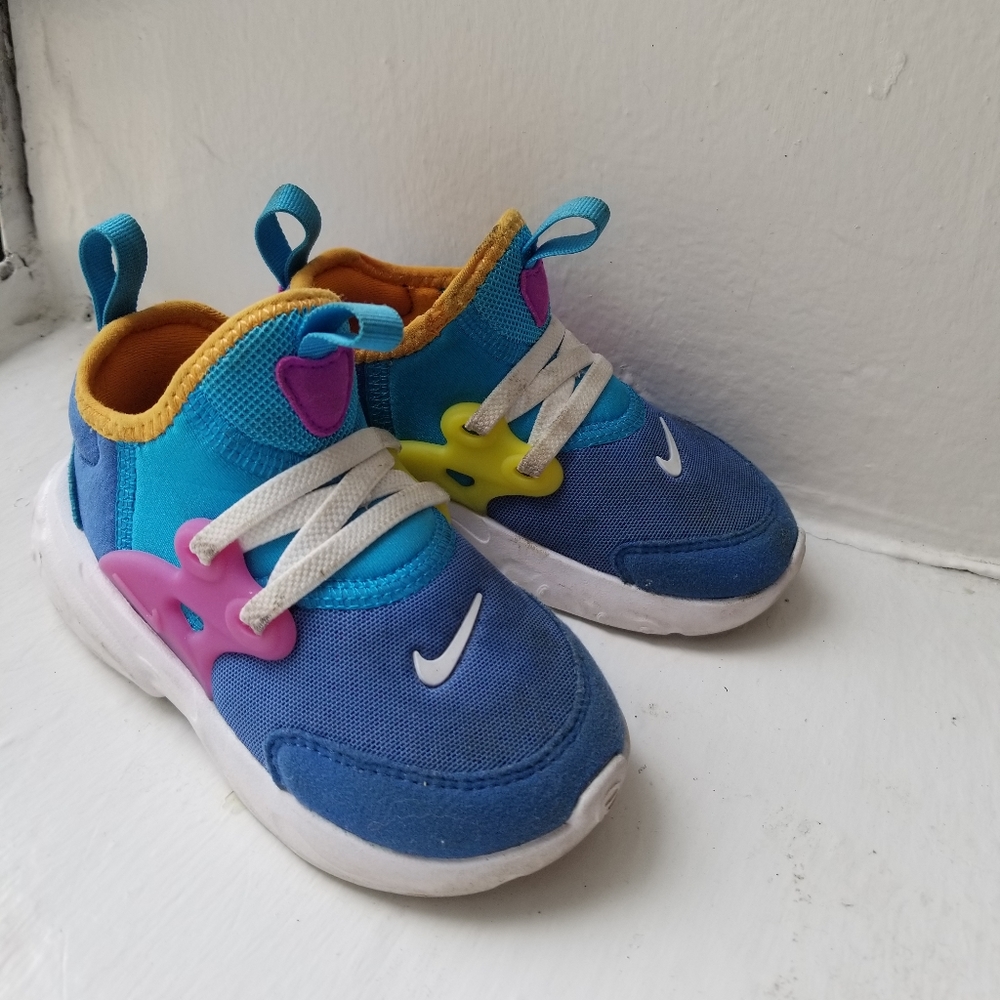 SOLD ON ANOTHER PLATFORM